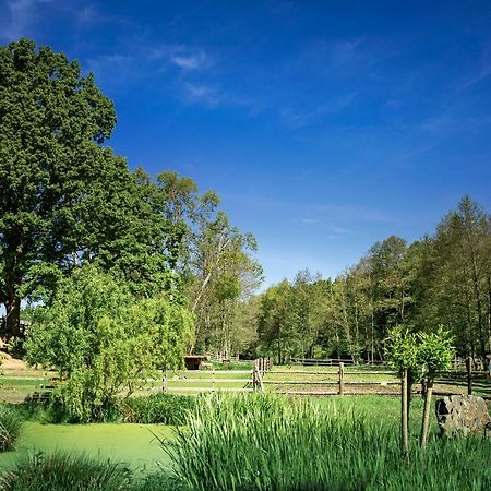 Ranc Cerveny Mlyn Villa Lisov  ภายนอก รูปภาพ
