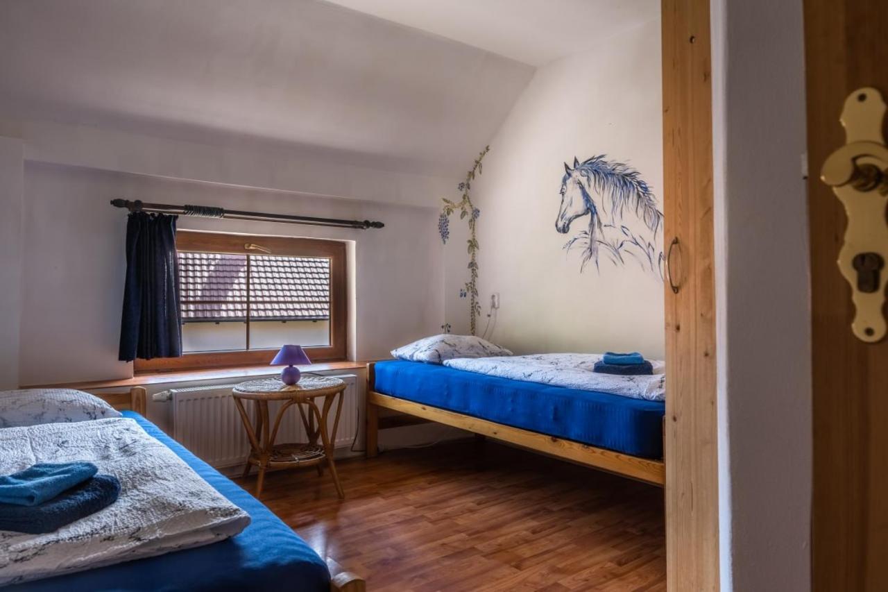 Ranc Cerveny Mlyn Villa Lisov  ภายนอก รูปภาพ