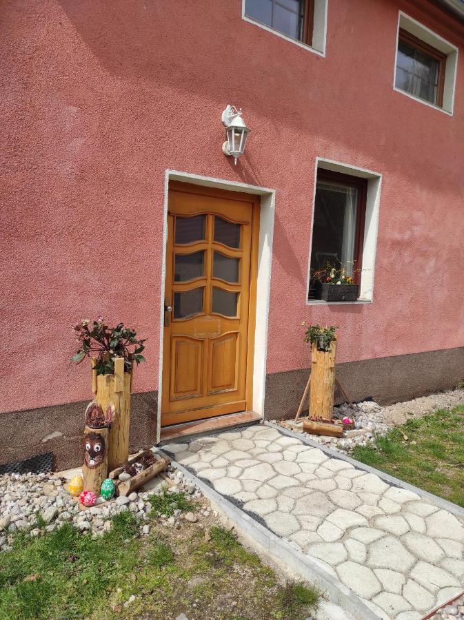 Ranc Cerveny Mlyn Villa Lisov  ภายนอก รูปภาพ